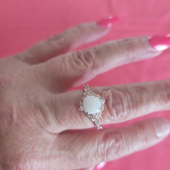 14kt white gold w diamond opal ring - Picture 10 of 10